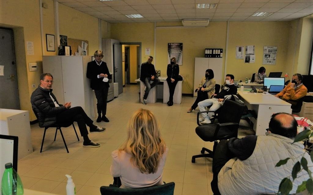 Le testate locali sono fondamentali per la collettività. Il presidente Bartoli in Abruzzo visita redazioni ed emittenti locali