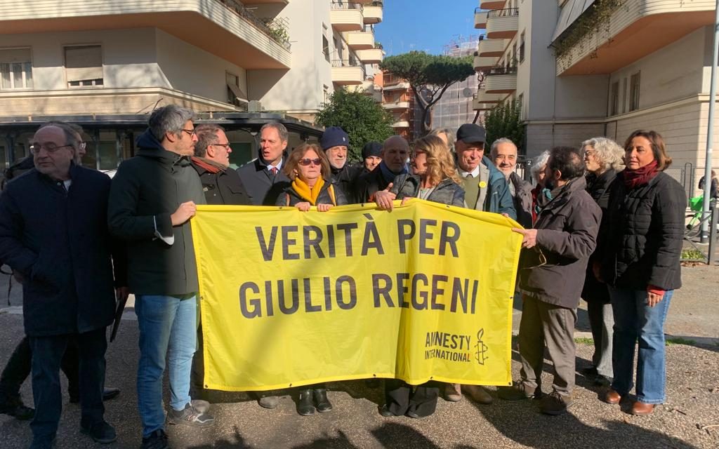 Regeni: nuova udienza gup, sit-in fuori dal tribunale